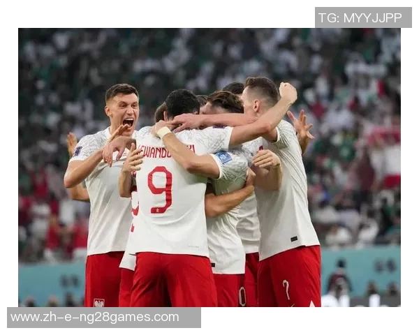 疫情期间足球球星如何应对挑战与转型探索背后的故事